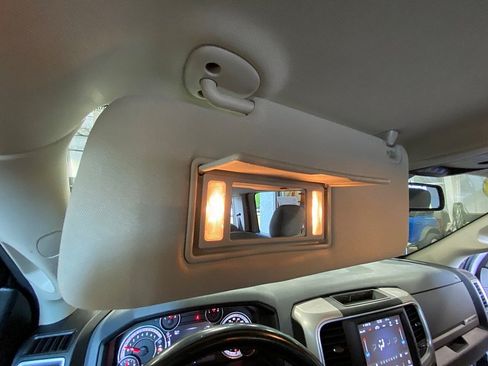 Used 2019 RAM 1500 Big Horn AWD/4WD image 58