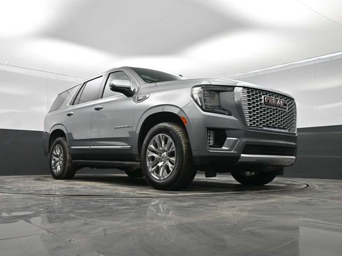 Used 2024 GMC Yukon Denali w/ Advanced Technology Package image 29