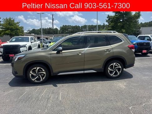 Used 2024 Subaru Forester Touring AWD/4WD image 5