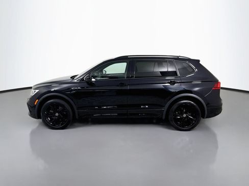 Certified 2023 Volkswagen Tiguan SE R-Line AWD/4WD image 2
