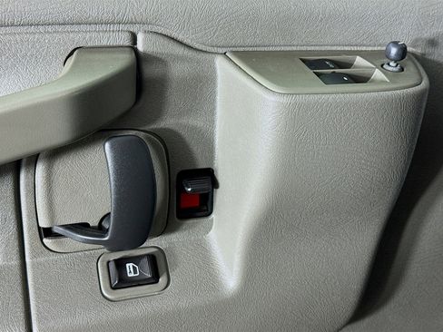 Used 2018 Chevrolet Express 3500 LT w/ LT Preferred Equipment Group image 20