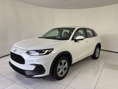 Used 2025 Honda HR-V LX