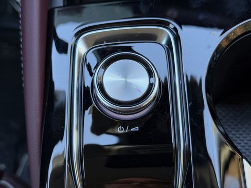 New 2026 Buick Envision Sport Touring image 25