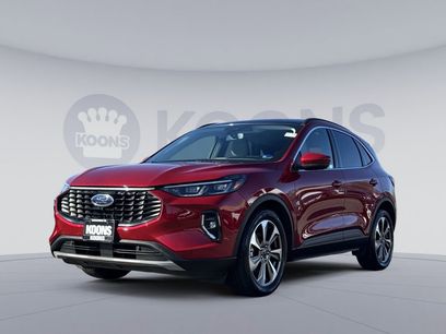 Used 2023 Ford Escape Platinum w/ Premium Technology Package