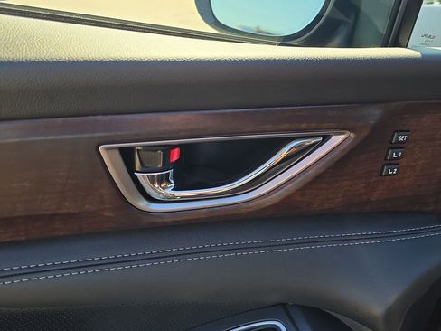 Used 2024 Subaru Ascent Touring w/ Popular Package #2 image 21