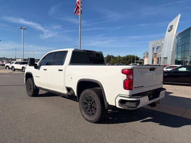 Used 2024 Chevrolet Silverado 2500 LTZ w/ LTZ Plus Package AWD/4WD image 3