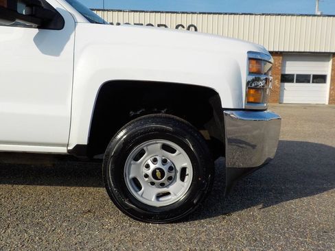 Used 2018 Chevrolet Silverado 2500 W/T w/ WT Convenience Package RWD image 10