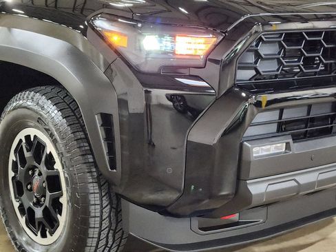 Used 2026 Toyota 4Runner TRD Off-Road Premium AWD/4WD image 14