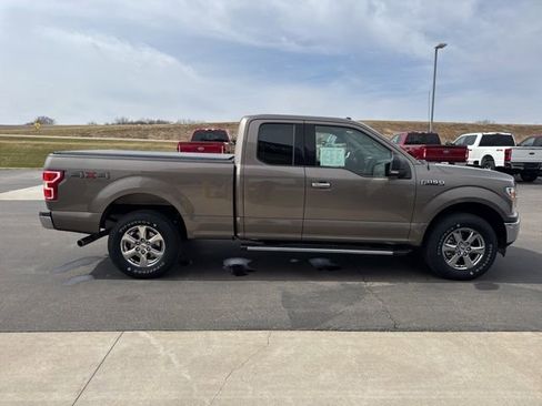 Used 2018 Ford F150 XLT w/ Equipment Group 302A Luxury image 6