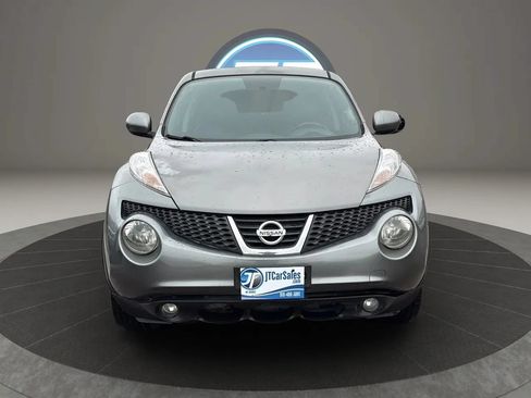 Used 2011 Nissan Juke SL FWD image 18