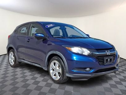Used 2016 Honda HR-V EX