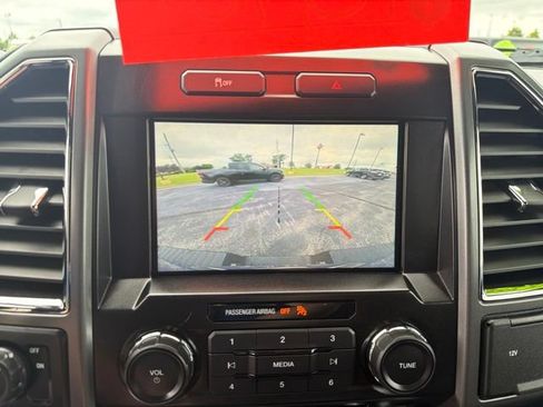 Used 2015 Ford F150 XLT w/ Equipment Group 302A Luxury RWD image 16