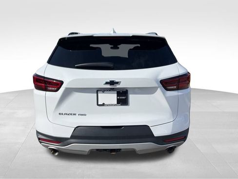Used 2023 Chevrolet Blazer LT w/ Convenience Package image 6