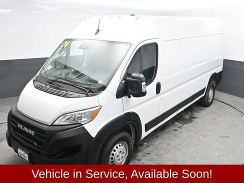 Used 2024 RAM ProMaster 2500 w/ Convenience Group image 24