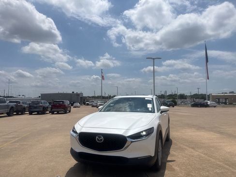 Used 2022 MAZDA CX-30 AWD 2.5 S w/ Premium Package image 6