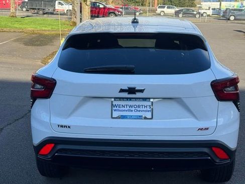 New 2026 Chevrolet Trax RS image 6