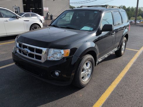 Used 2012 Ford Escape XLT FWD image 1