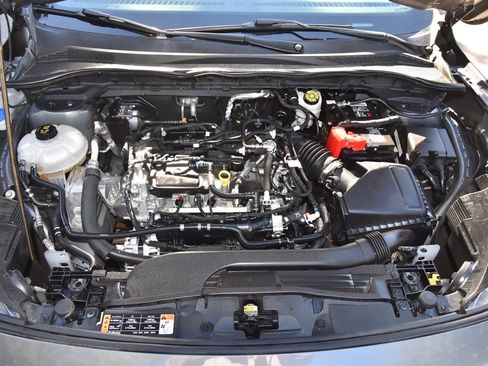 Used 2022 Ford Escape SE w/ SE Sport Appearance Package image 37