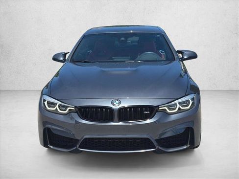 Used 2018 BMW M4 Convertible RWD image 2