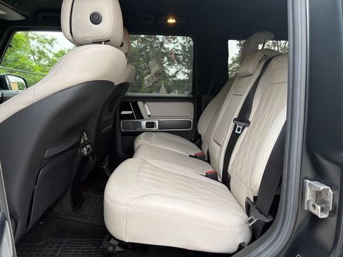 Used 2020 Mercedes-Benz G 550 image 16