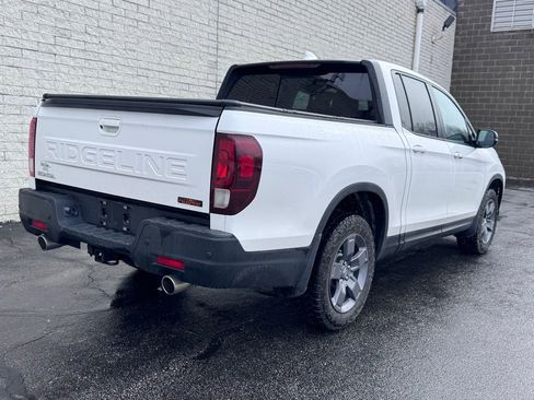 Used 2025 Honda Ridgeline TrailSport image 6