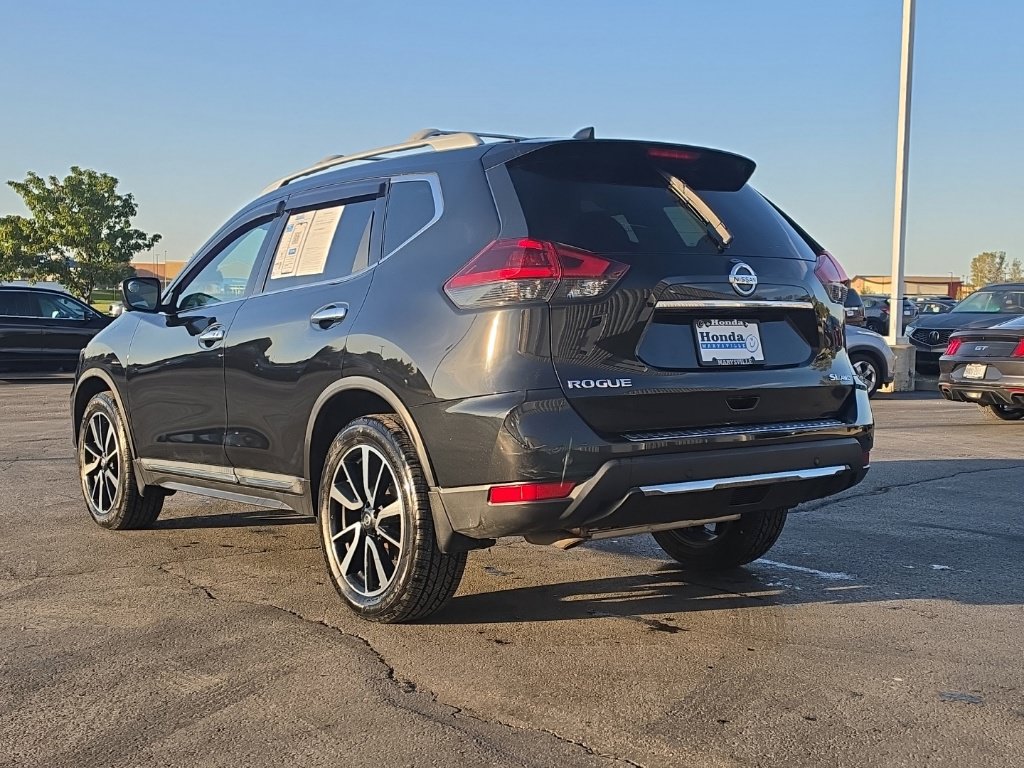 Used 2020 Nissan Rogue SL w/ Premium Package AWD/4WD image 3