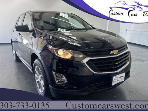Used 2020 Chevrolet Equinox LS w/ LS Convenience Package image 1