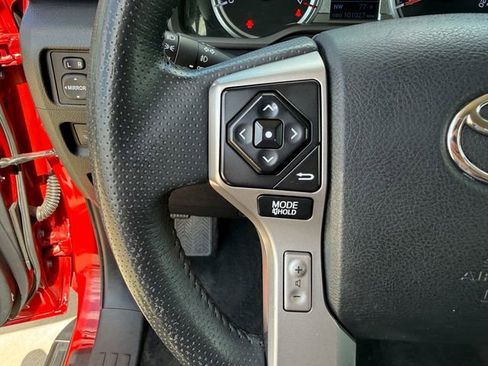 Used 2016 Toyota 4Runner SR5 Premium image 14