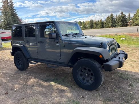Used 2015 Jeep Wrangler Unlimited Sport w/ Quick Order Package 24S image 15