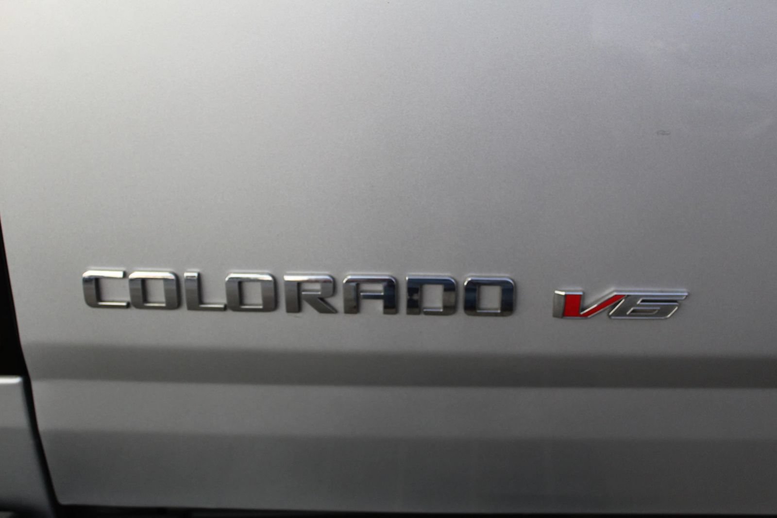Used 2020 Chevrolet Colorado LT RWD image 29