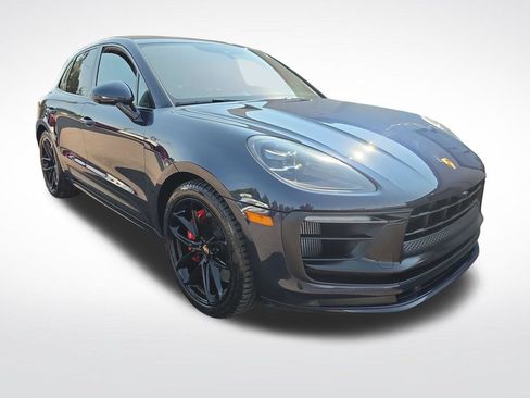 Used 2022 Porsche Macan GTS AWD/4WD image 7