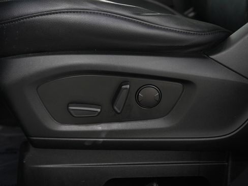 Used 2021 Ford Explorer Limited w/ Equipment Group 301A image 32