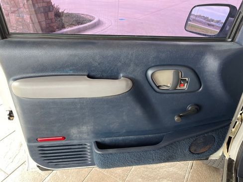 Used 1997 Chevrolet Silverado 2500 4x4 Extended Cab image 9