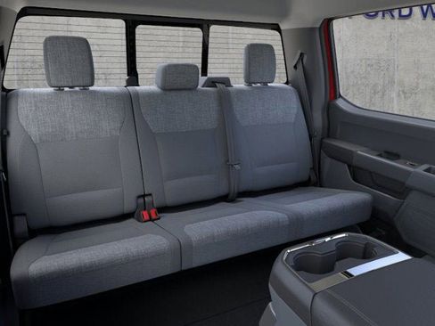 New 2026 Ford F250 XLT w/ FX4 Off-Road Package image 11