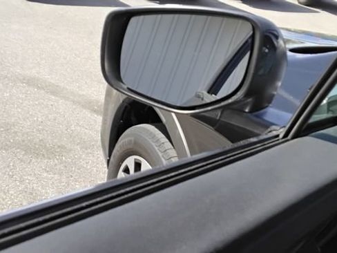 Used 2022 Subaru Outback Premium image 24