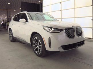 Used 2025 BMW X3 xDrive30i video 3