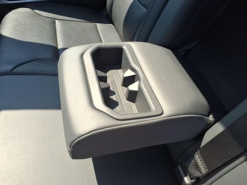 Used 2025 Toyota Tundra Platinum AWD/4WD image 9