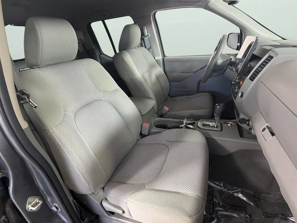 Used 2020 Nissan Frontier SV w/ Midnight Edition Floor Mats RWD image 33