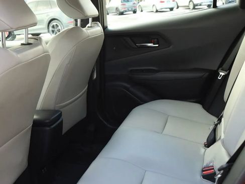 Used 2024 Toyota Prius XLE AWD/4WD image 28