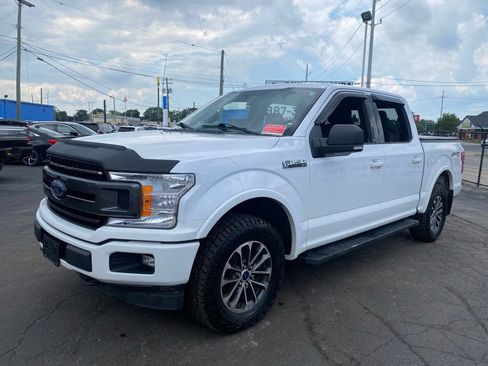 Used 2018 Ford F150 XLT w/ Equipment Group 302A Luxury AWD/4WD image 6