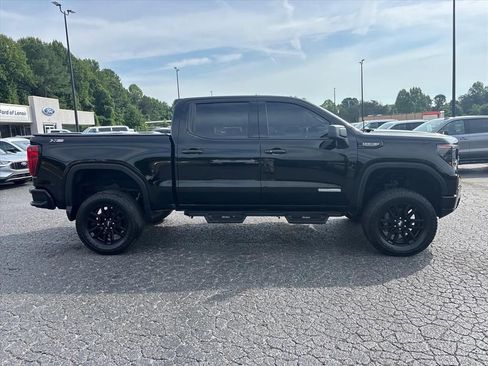 Used 2023 GMC Sierra 1500 Elevation w/ X31 Off-Road Package AWD/4WD image 9