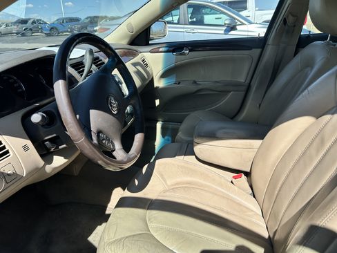 Used 2011 Buick Lucerne CXL FWD image 9