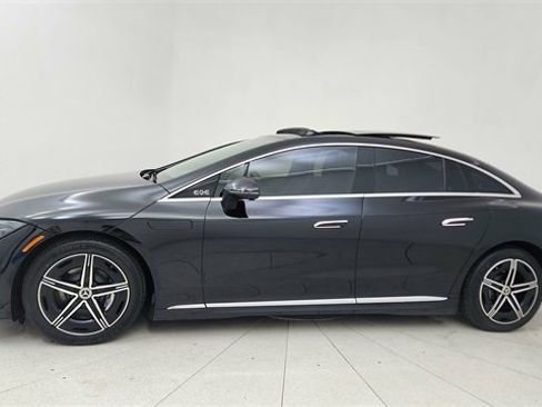 Used 2023 Mercedes-Benz EQE 500 4MATIC Sedan image 3