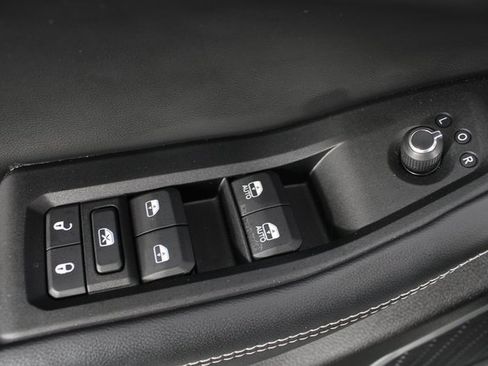 Used 2022 Jeep Grand Cherokee Limited 4xe image 16