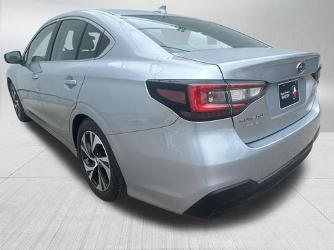 Used 2022 Subaru Legacy Premium AWD/4WD image 6