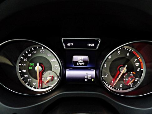 Used 2014 Mercedes-Benz CLA 250 4MATIC image 15