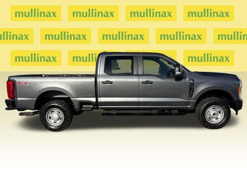 New 2026 Ford F250 XL w/ XL Off-Road Package AWD/4WD image 2