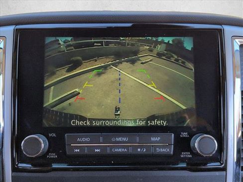 Used 2021 Nissan Titan SV w/ SV Convenience Package image 14