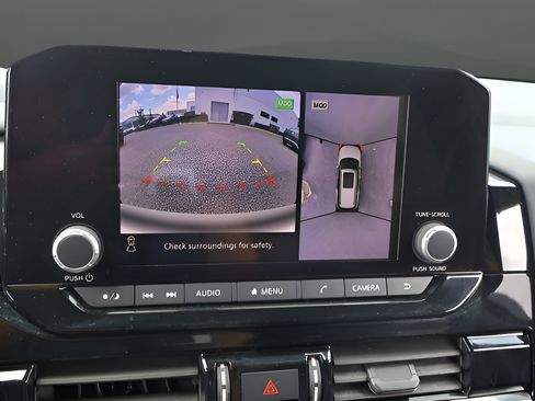 Used 2023 Nissan Pathfinder Rock Creek AWD/4WD image 24