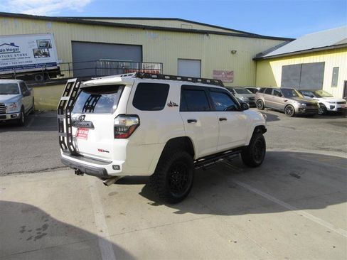 Used 2018 Toyota 4Runner TRD Pro image 8